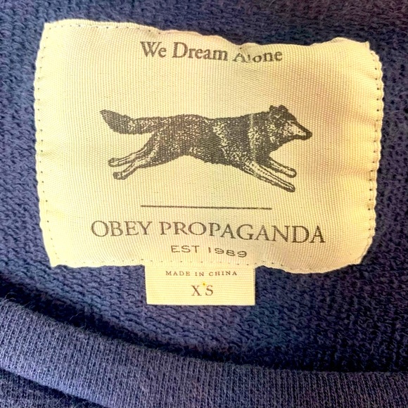 UO OBEY PROPAGANDA RETRO Crew Neck Sweatshirt - Picture 4 of 16